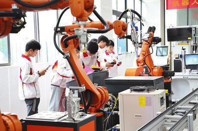 共育邕城技能英才，全力服務強首府戰略